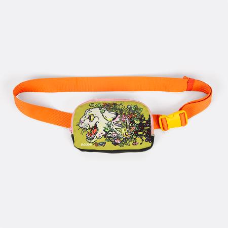 Crossbody bag – Art by Carly Berry