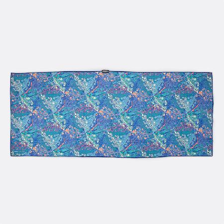 Nomadix ‘Original’ towel – Art by Sam Wilde